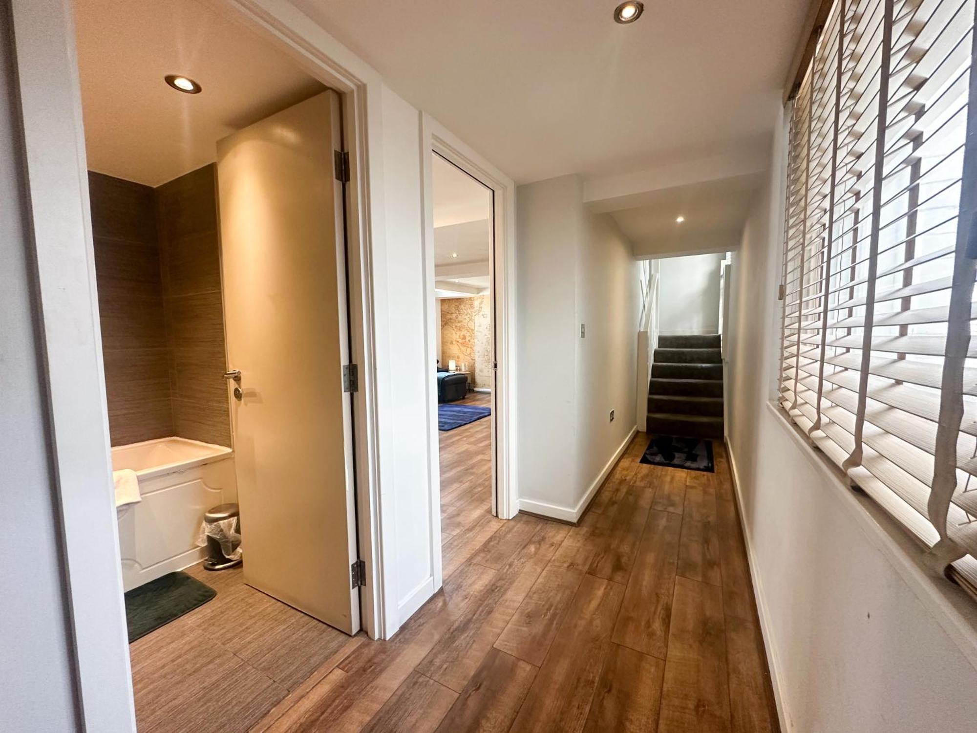 Align Lux Apartments, Liverpool City Centre Exterior photo
